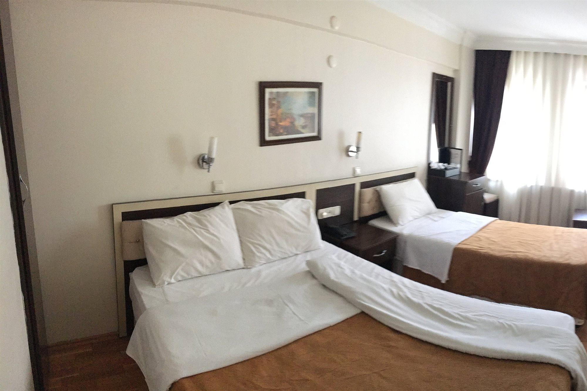 Hotel Grand Mark Истанбул Екстериор снимка