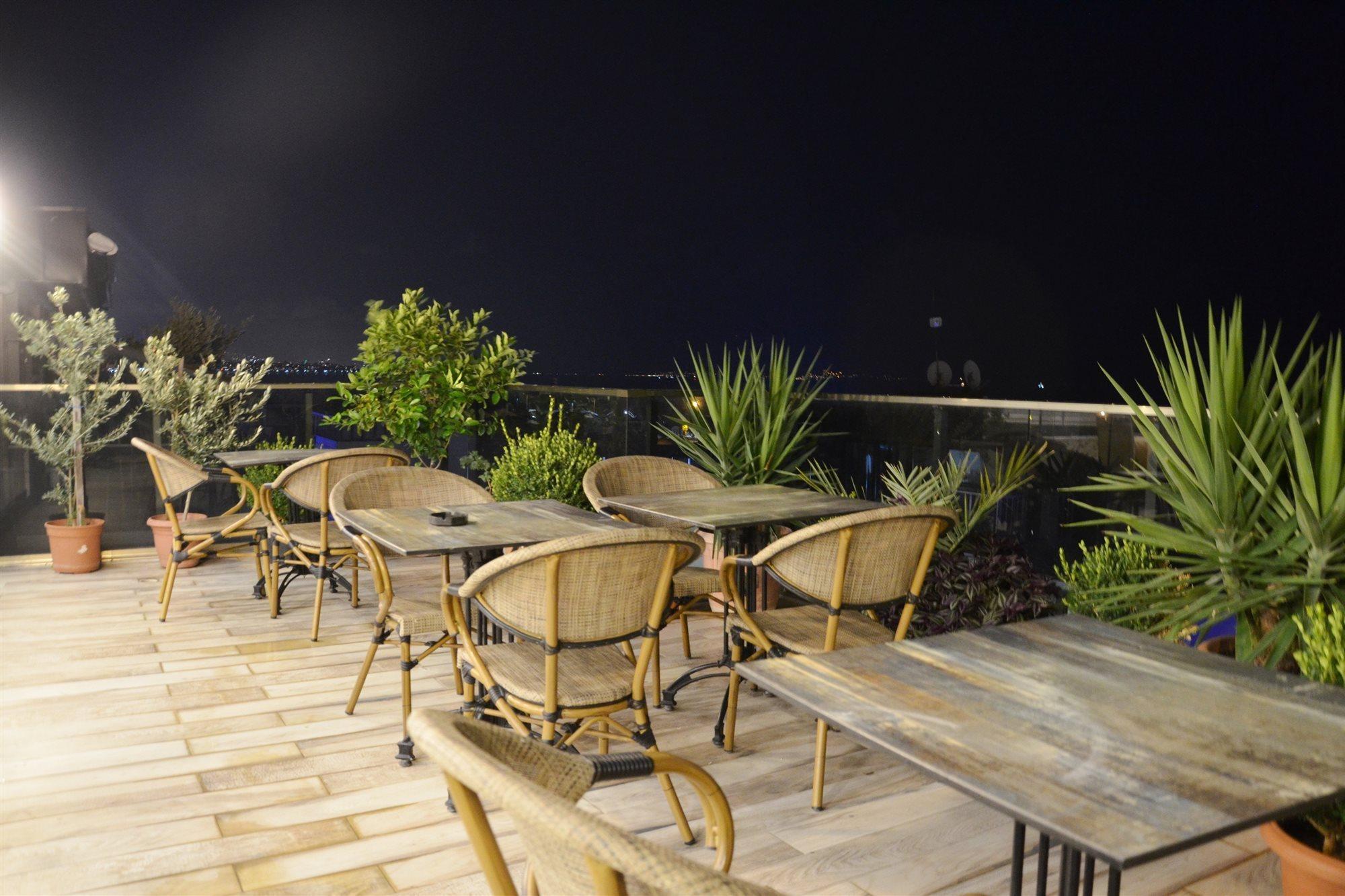 Hotel Grand Mark Истанбул Екстериор снимка