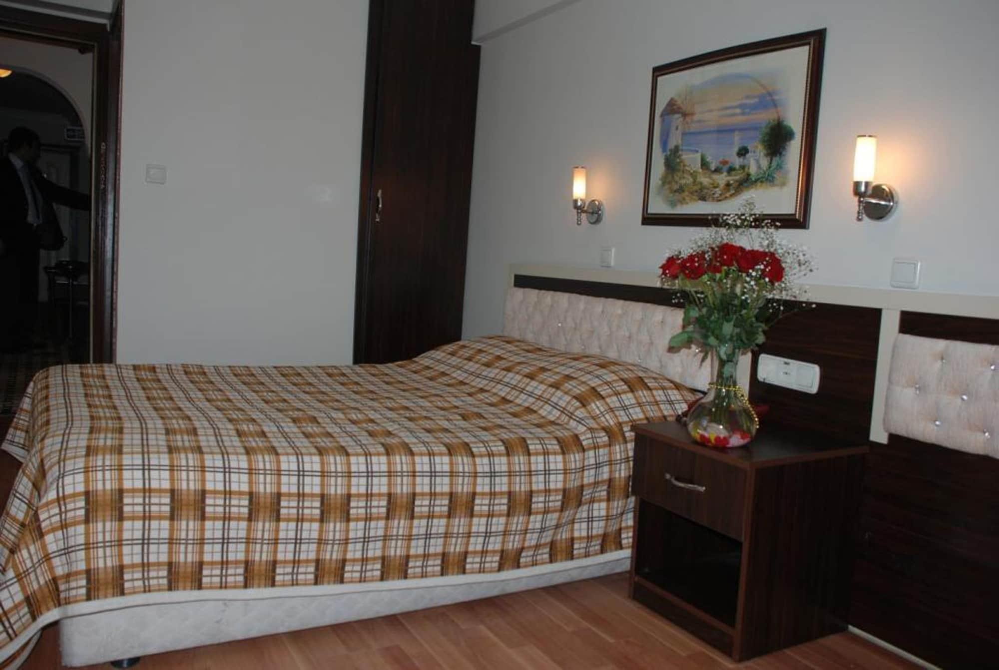 Hotel Grand Mark Истанбул Екстериор снимка