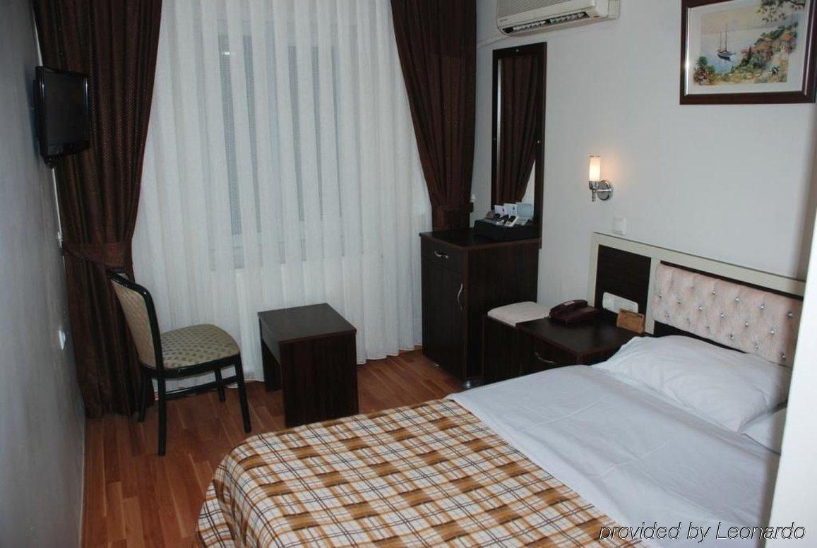 Hotel Grand Mark Истанбул Екстериор снимка