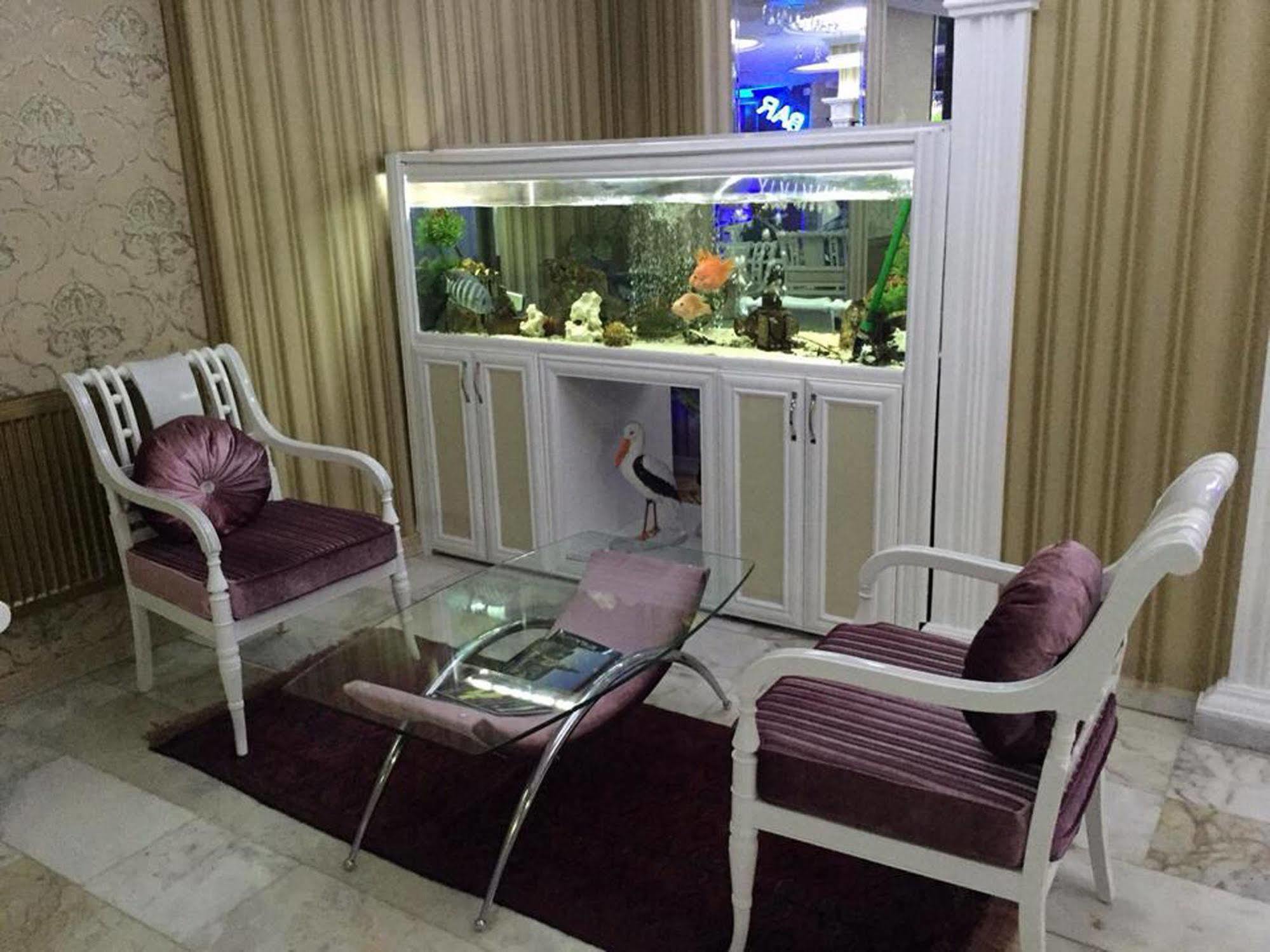 Hotel Grand Mark Истанбул Екстериор снимка